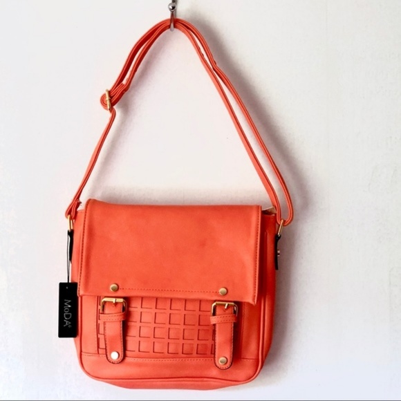 MoDA New York Square Crossbody Bag - Picture 3 of 7